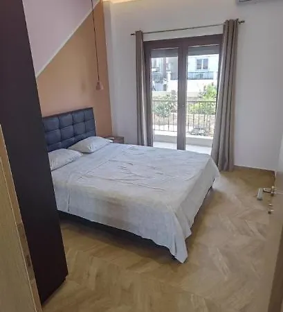 Theasis1 Ferienhaus Néos Marmarás