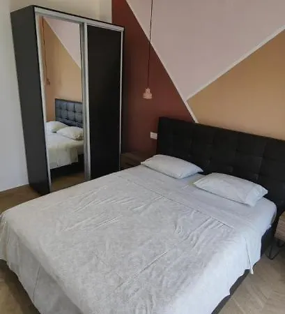 Theasis1 Prázdninový dům *