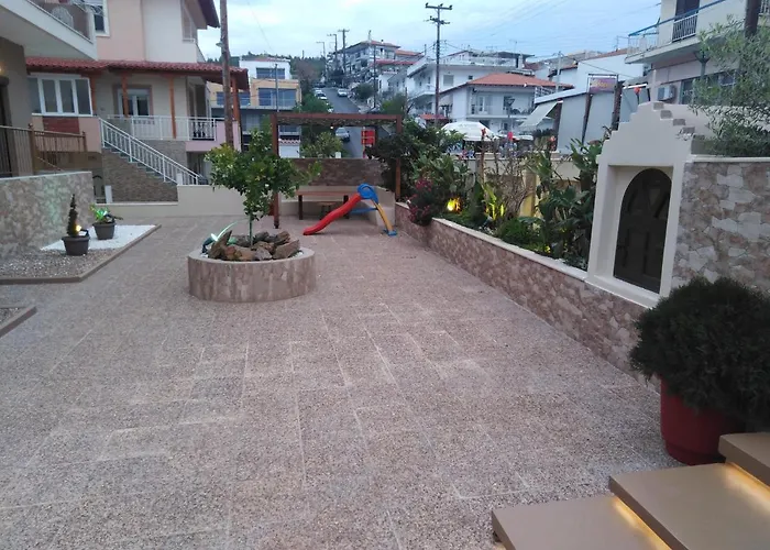 Theasis1
