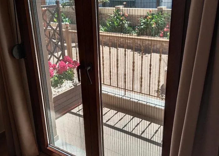 Theasis1 Neos Marmaras