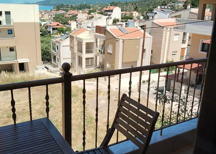 Theasis1 Néos Marmarás